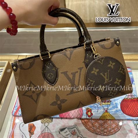 louis vuitton onthego east west.